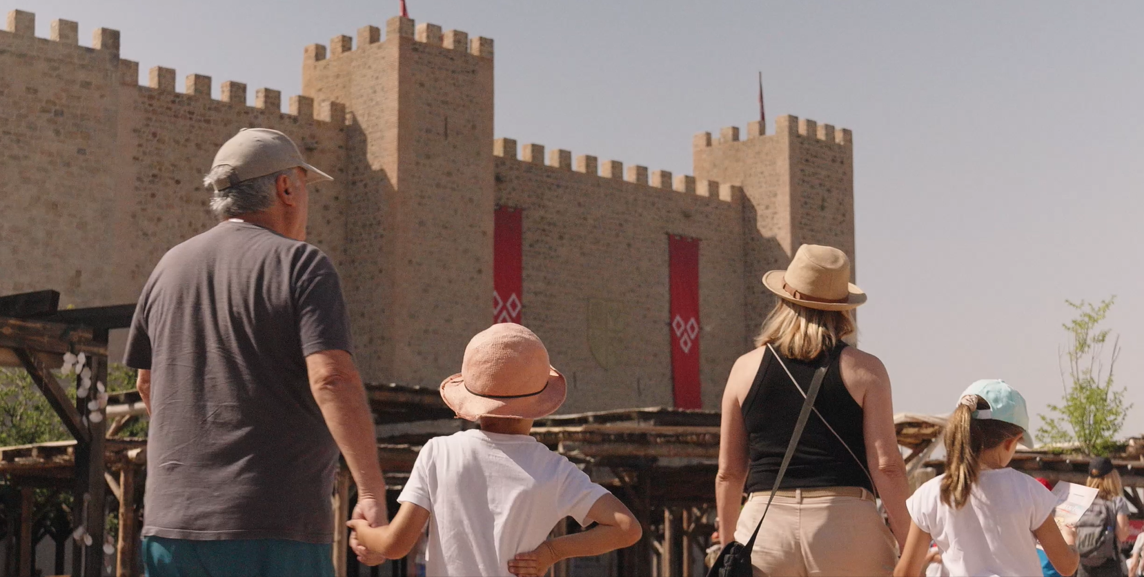 Este verano, tu viaje empieza aquí, en Puy du Fou España