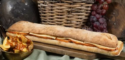 Bocadillo en la Bodeguita del Tuerto Miguel