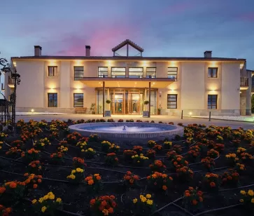Hotel Villa Nazules Puy du Fou España
