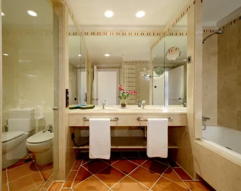 Hotel_Cigarra_Bosque_baño