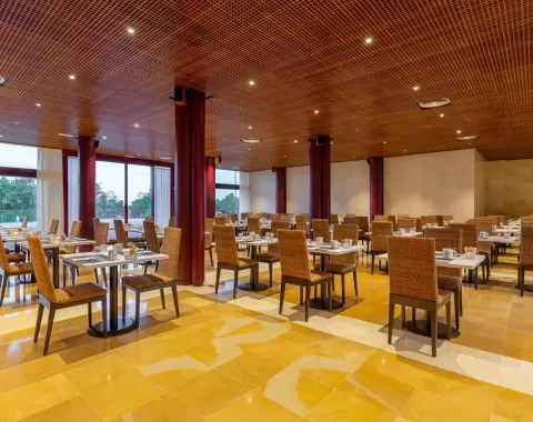 Hotel_Exe_Layos_desayuno