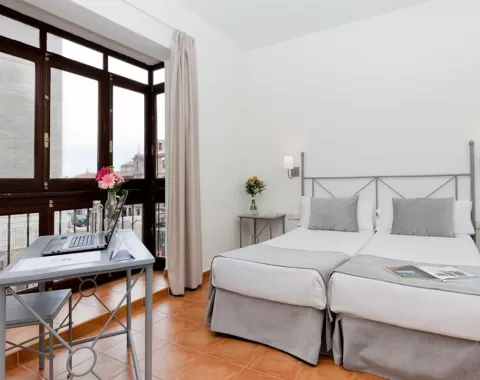 Hotel_Sercotel_Imperial_habitación