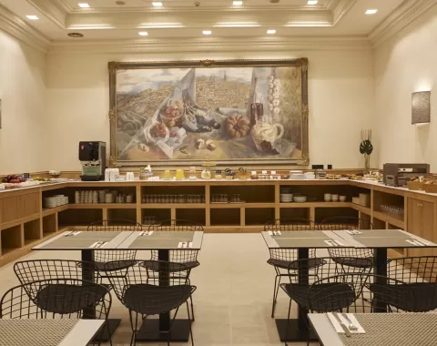 Hotel_Zentral_Mayoral_desayuno
