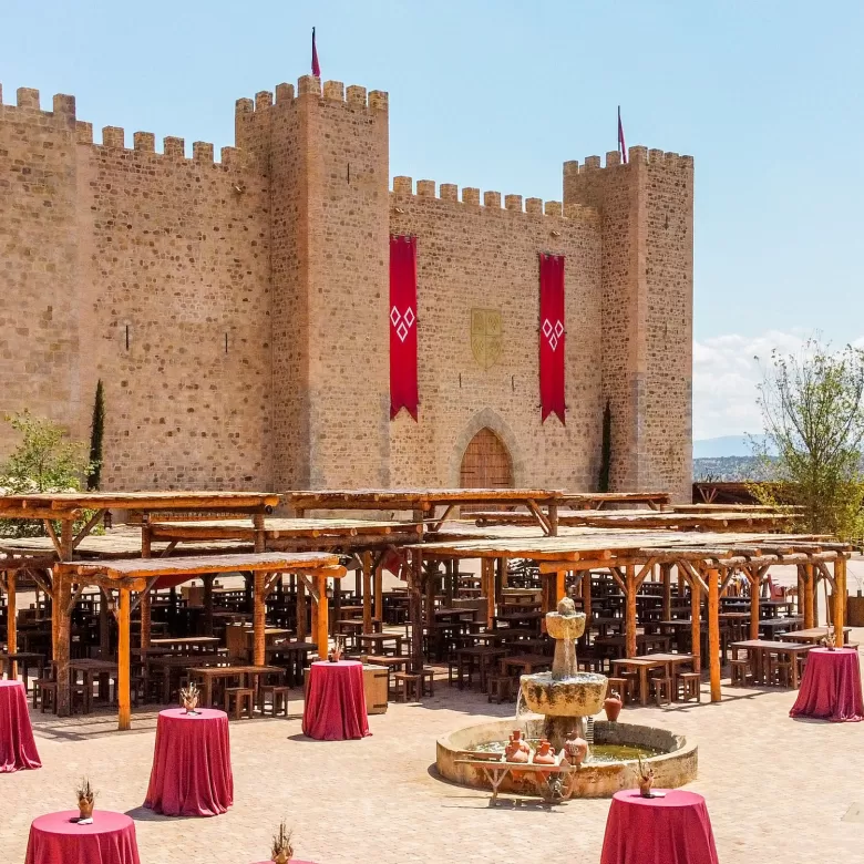 Organiza tu evento en Puy du Fou España