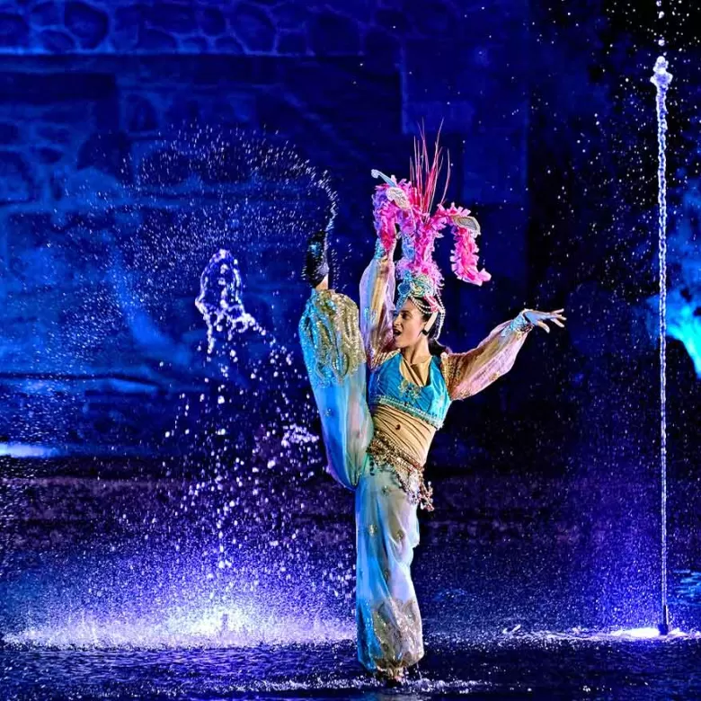 Princesa Zaida bailando en el río de El Sueño de Toledo
