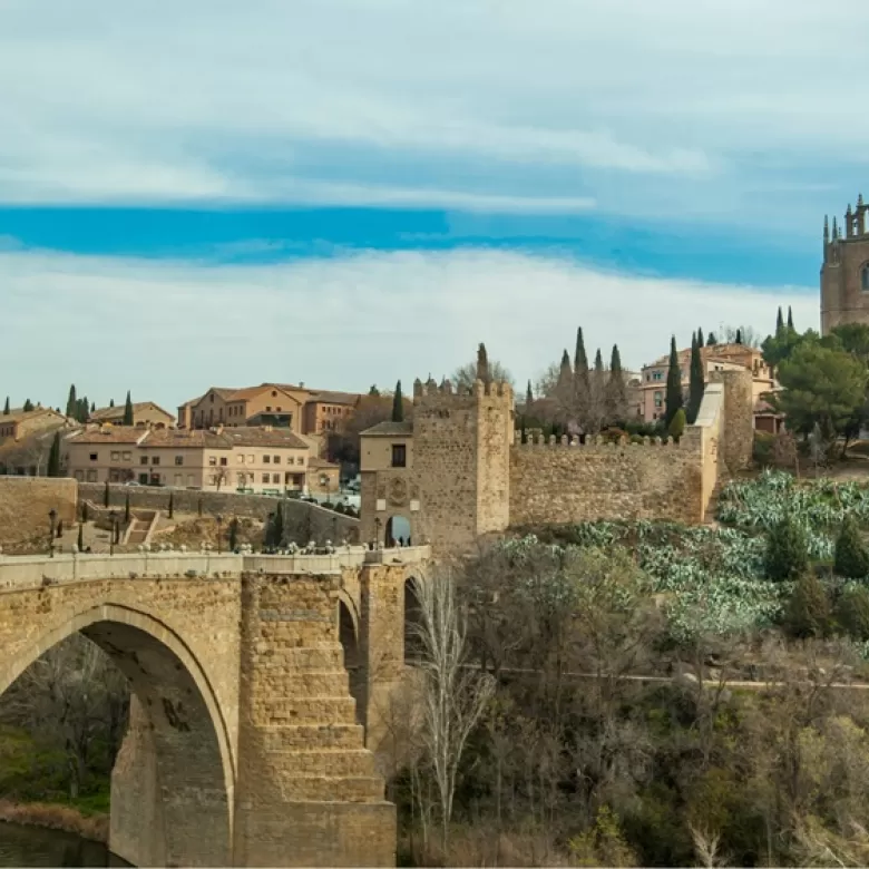Puente de San Martín en Toledo