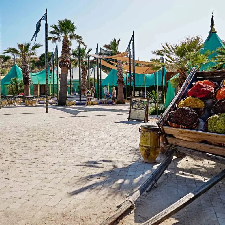 Poblado histórico El Askar Andalusí en Puy du Fou España