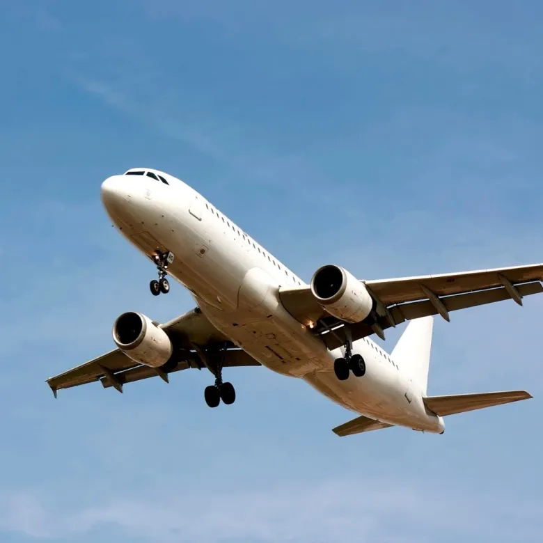 Avión