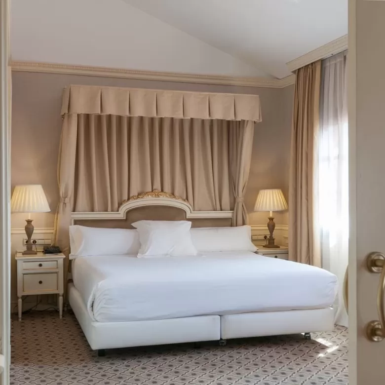 Hotels Toledo near Puy du Fou España