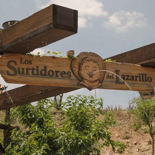Los Surtidores del Lazarillo - Puy du Fou España Los Surtidores del Lazarillo - Puy du Fou España