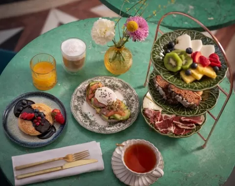 Eugenia Montijo desayuno